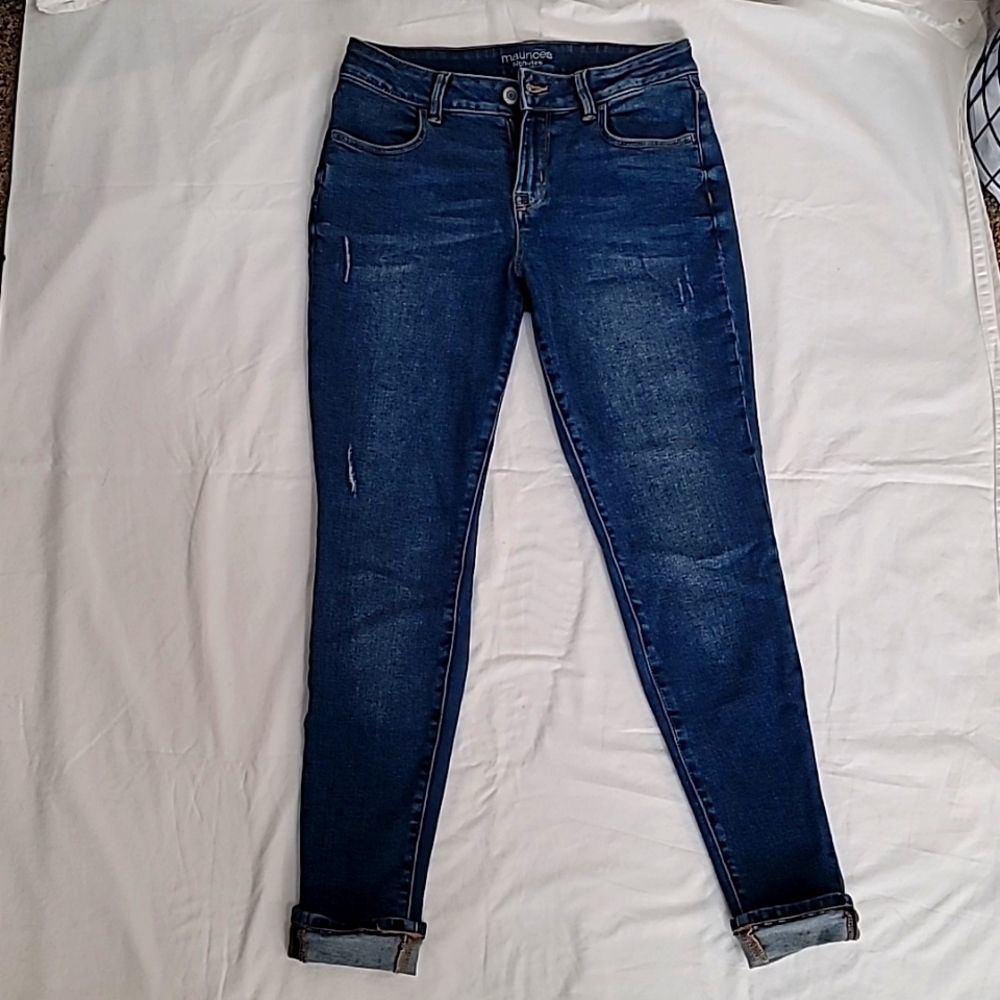 Maurices Mid-Rise Stetchy Jeans - Sz 10 reg